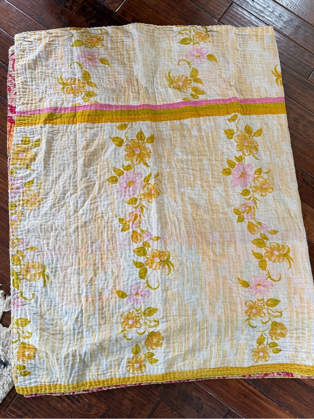 Pastel Floral Kantha Blanket Throw - Picture 6 of 14